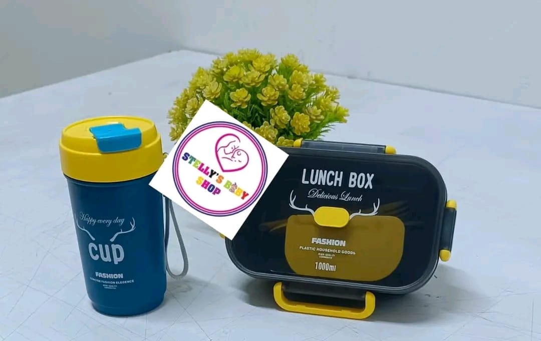 Lunch box with water bottle